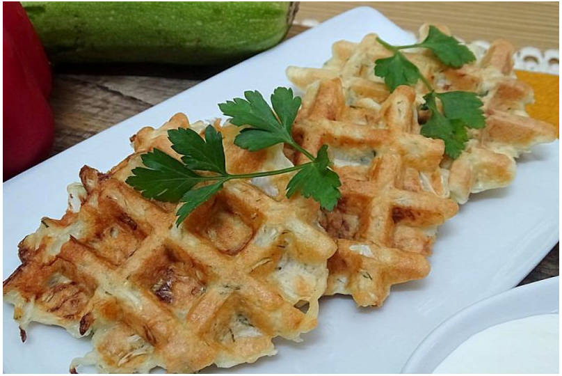 Капустные вафли в вафельнице