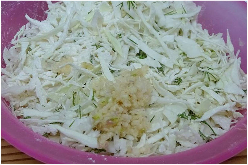 Капустные вафли в вафельнице