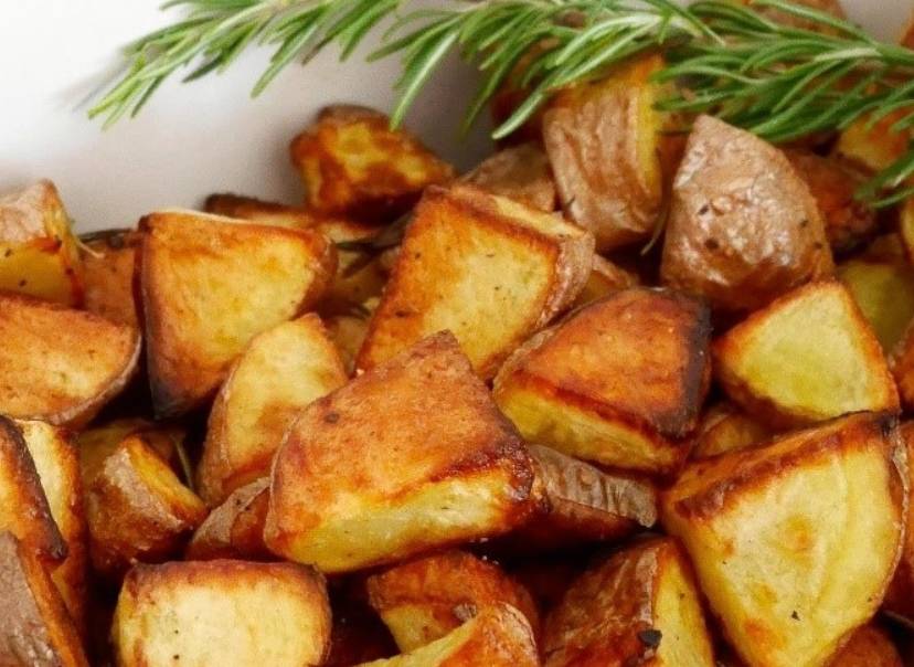 Куриные желудки с картошкой в духовке