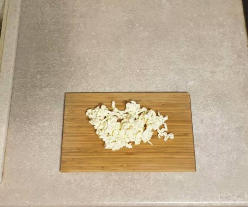 Крабовый салат с плавленым сыром