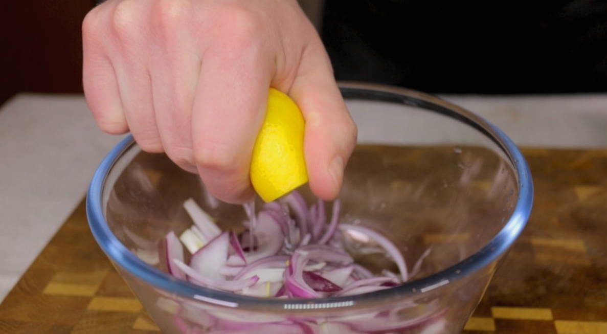 Грузинский салат «Тбилиси» с говядиной