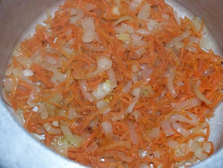 Куриные желудки в скороварке