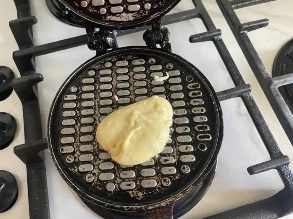 Вафли на маргарине в советской вафельнице