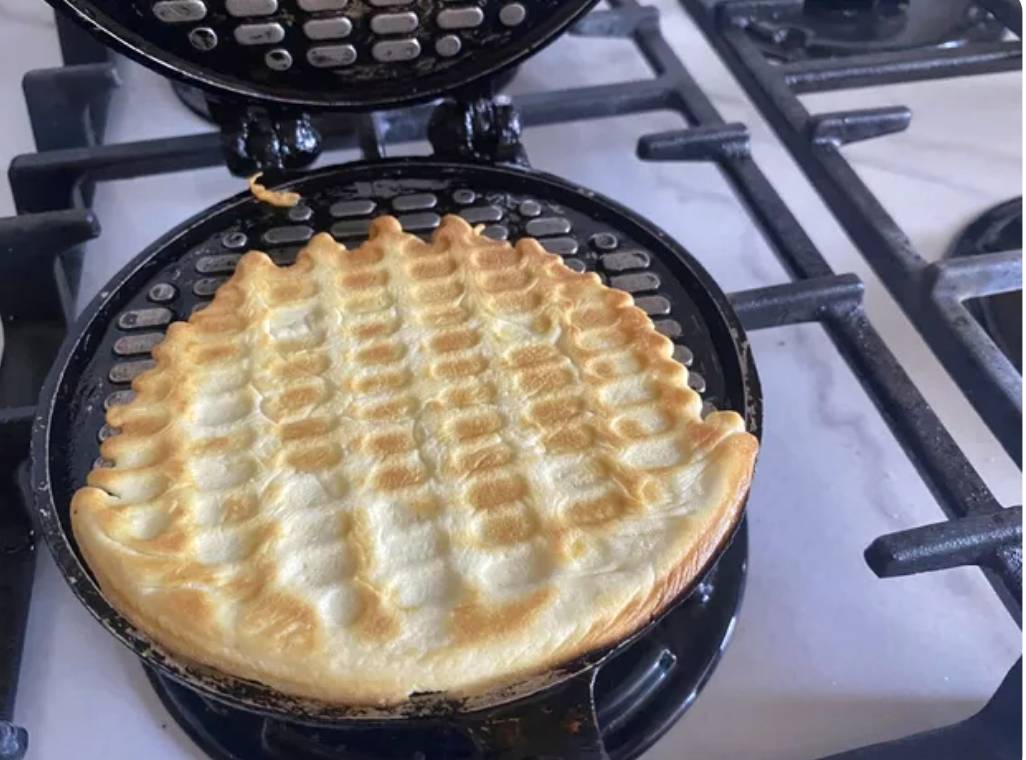 Вафли на маргарине в советской вафельнице