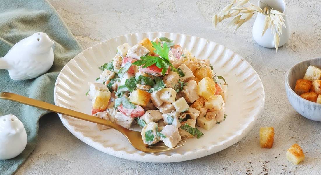 Баварский салат с курицей Баварский салат с курицей