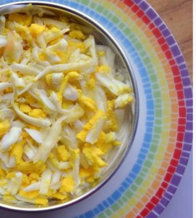 Королевский салат с кальмарами