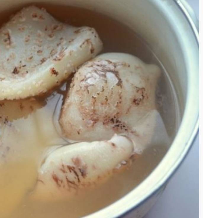 Королевский салат с кальмарами