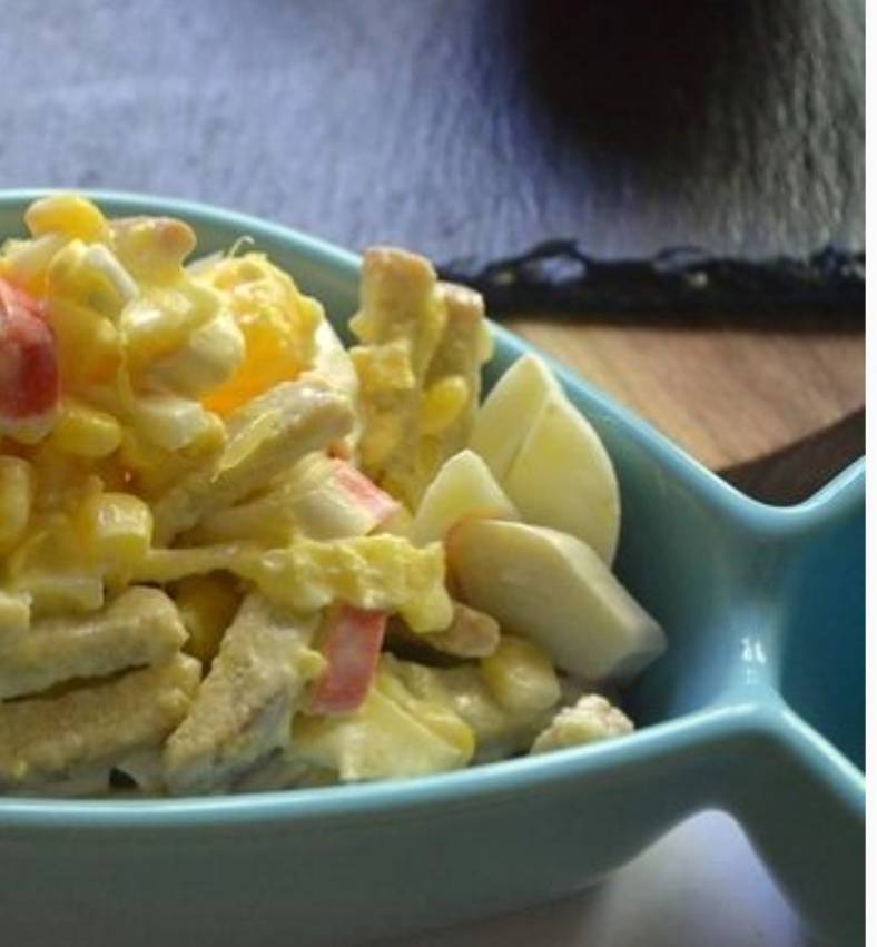 Королевский салат с крабовыми палочками