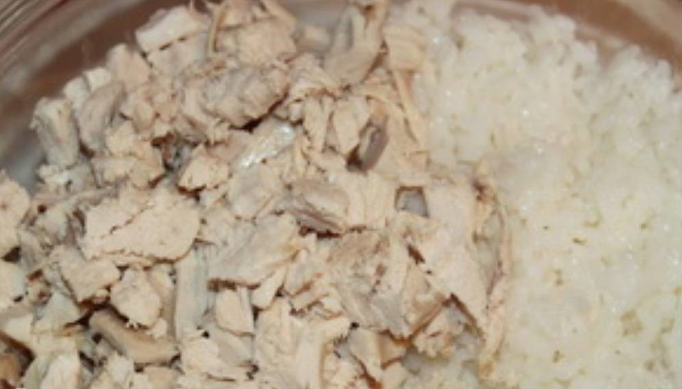 Королевский салат с ананасами