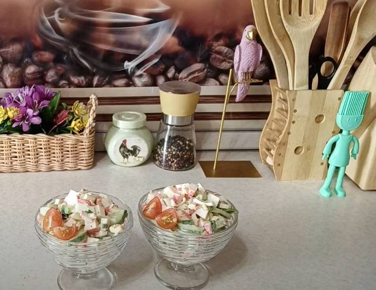 Крабовый салат с греческим йогуртом