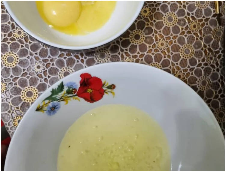 ПП шарлотка с яблоками из рисовой муки в духовке