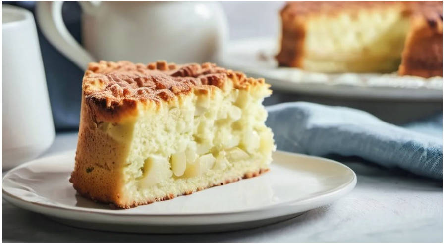 Шарлотка на майонезе с яблоками