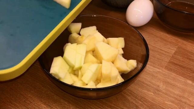 Печенье на кефире с яблоками