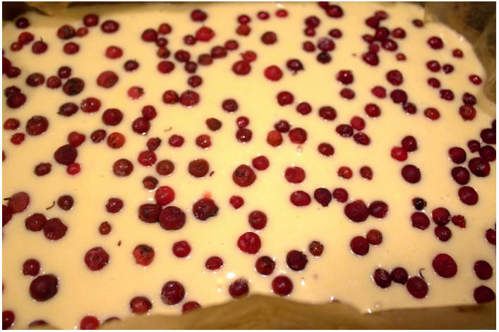 Пирог с грушами и яблоками