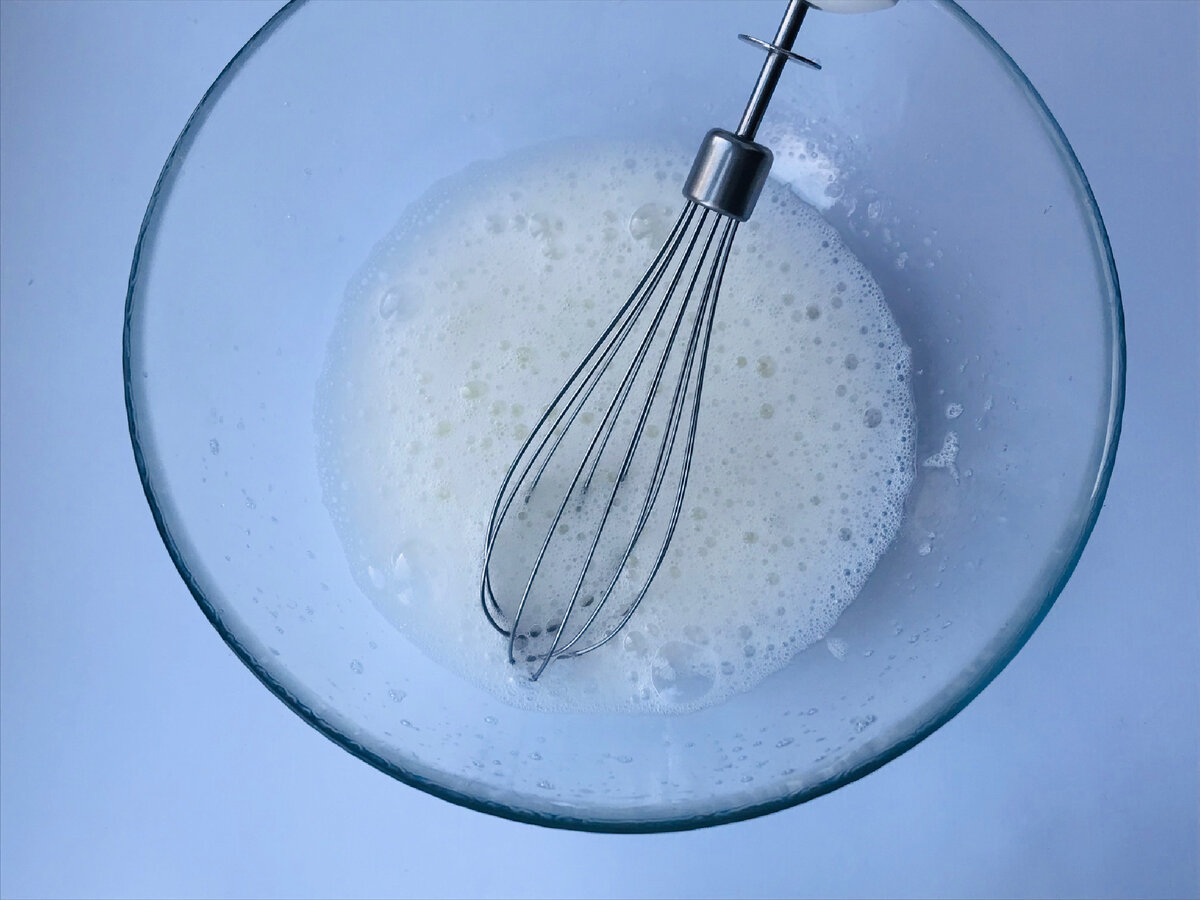 Шарлотка из овсяной муки с яблоками