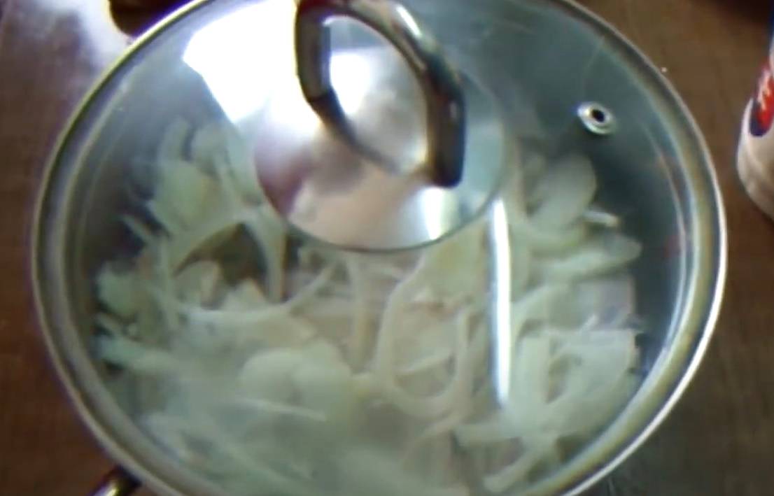Дальневосточный салат с кальмарами