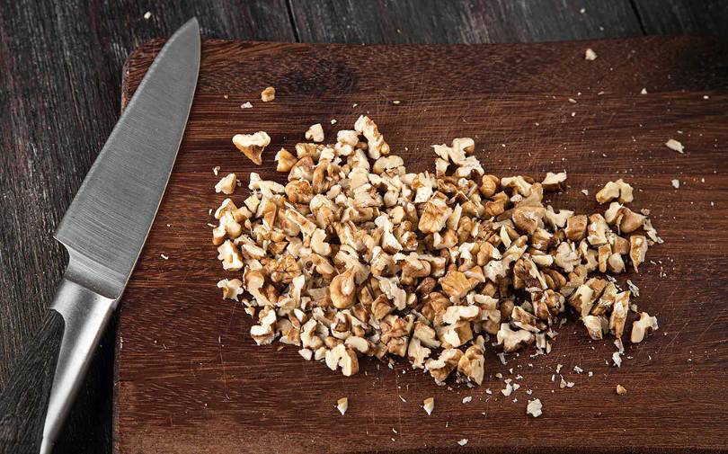 Грузинский салат с говядиной и болгарским перцем без майонеза