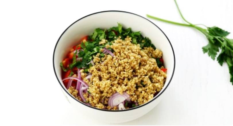 Грузинский салат с говядиной и баклажанами