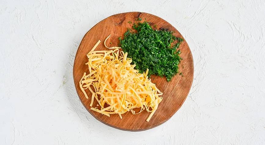 Кето салат с тунцом и яйцом