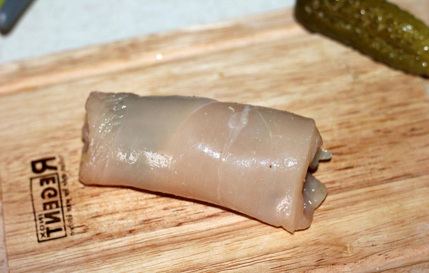 Куриные рулетики в сливочном соусе