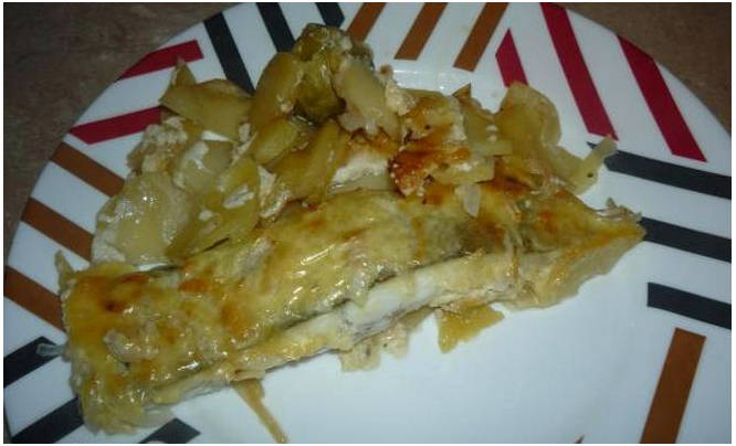 Камбала с картошкой и овощами в духовке