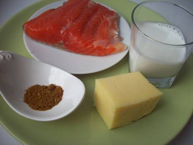 Форель со сливками и сыром в духовке