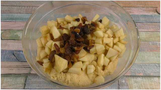 Печенье с яблоками на быструю руку