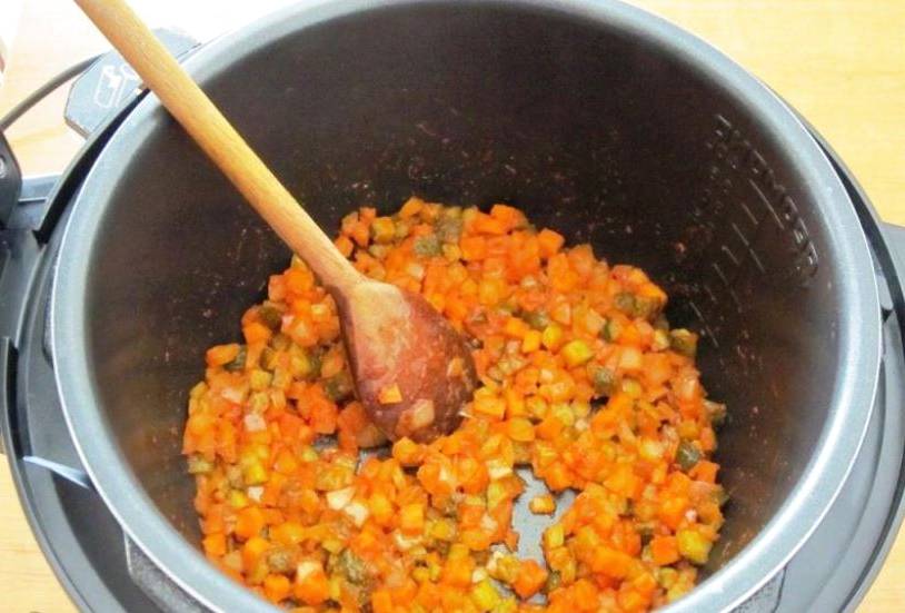 Рассольник в мультиварке Редмонд