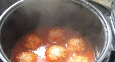 Ленивые голубцы с капустой, рисом и фаршем в мультиварке Редмонд