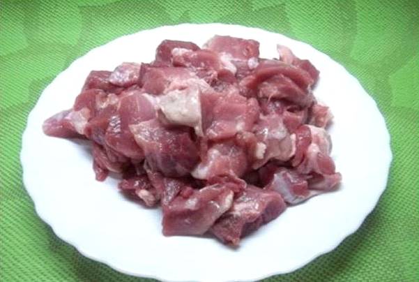 Тушеная картошка с мясом в мультиварке Редмонд