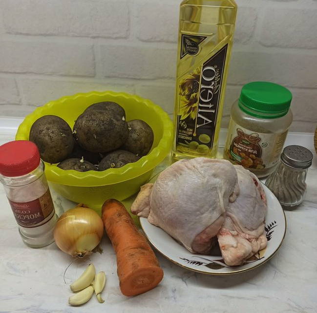 Бедра с картошкой в рукаве в духовке