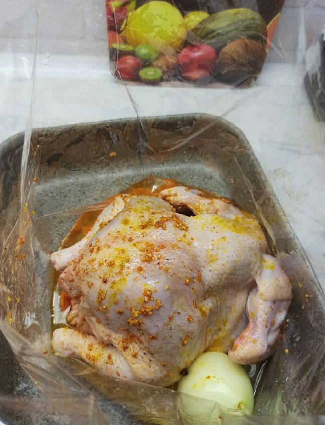 Рис с курицей в рукаве для запекания в духовке