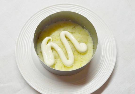 Салат «Лесная поляна» с шампиньонами