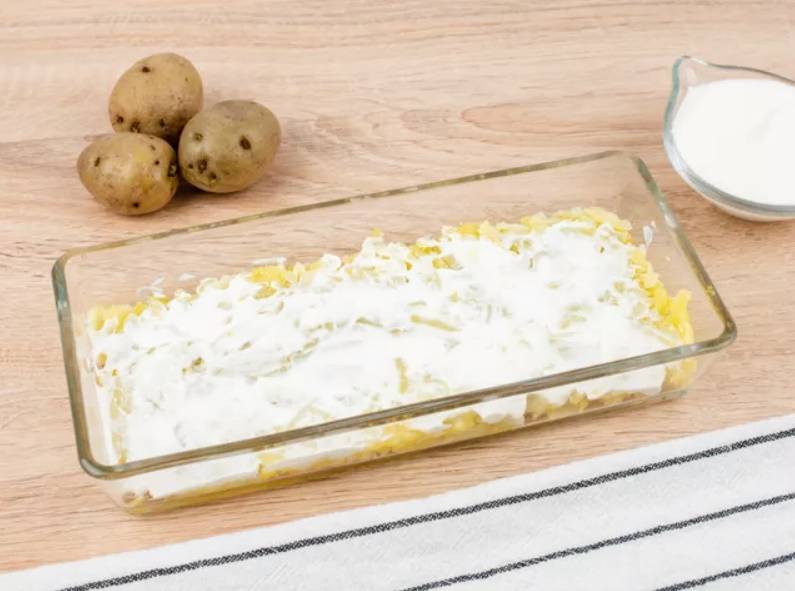 Салат «Лесная поляна» с опятами классический