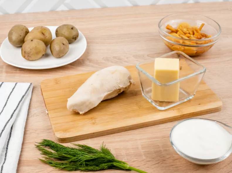 Салат «Лесная поляна» с опятами классический