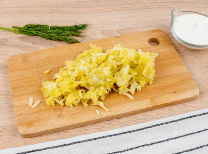 Салат «Лесная поляна» с опятами классический