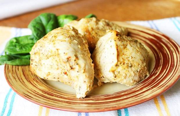 Куриная грудка со сметаной в рукаве в духовке