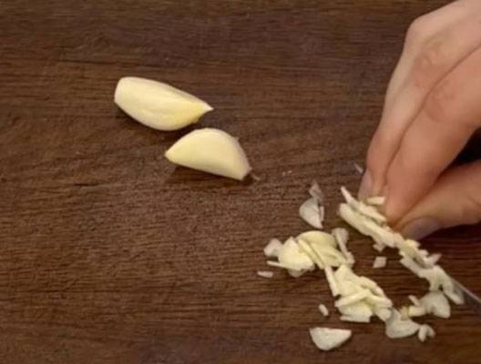 Плов со свининой в рукаве в духовке
