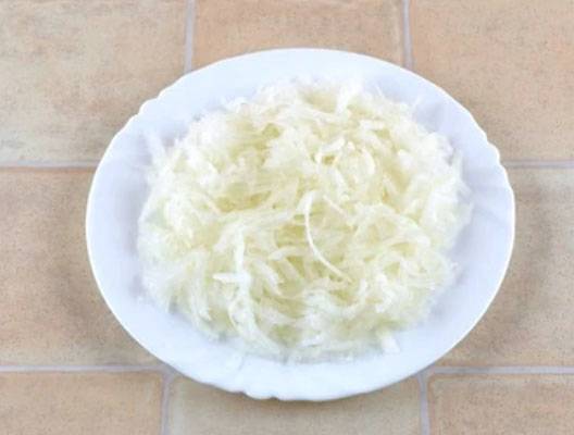 Мясной салат с дайконом