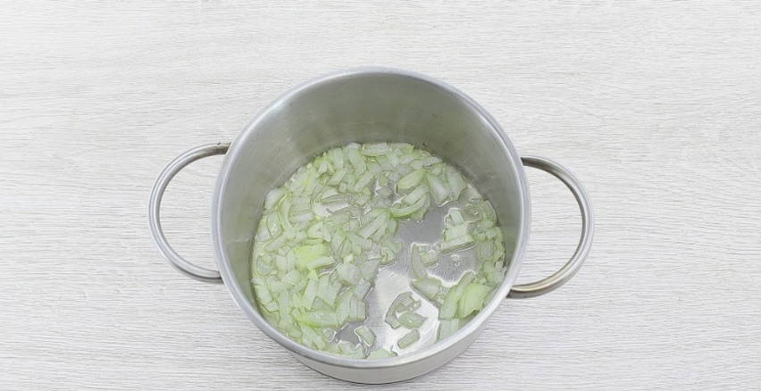 Суп с фрикадельками из куриного филе