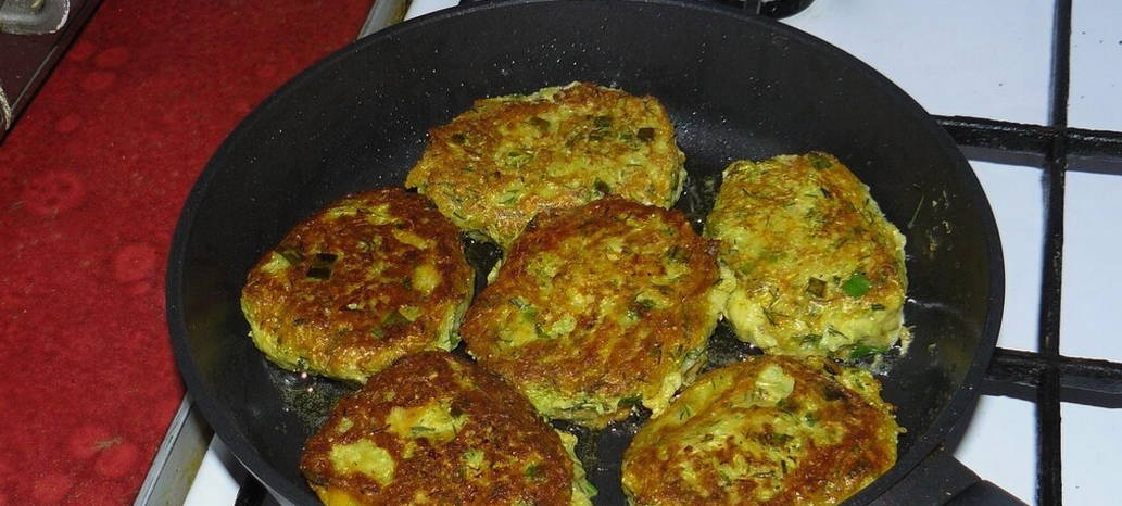 Котлеты из кабачков без мяса на сковороде