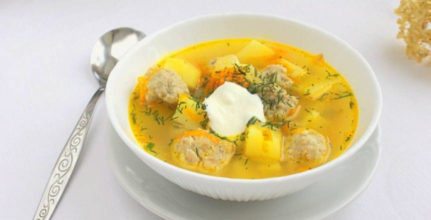 Картофельный суп с фрикадельками