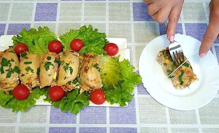Куриные рулетики из бедра с начинкой
