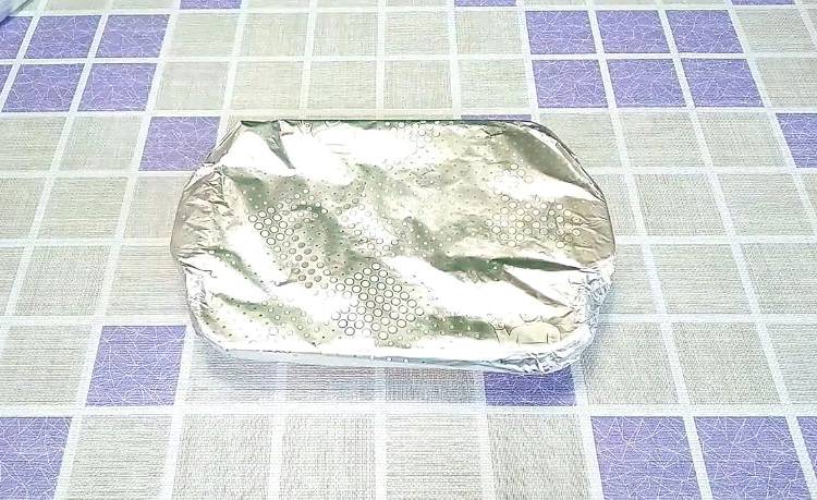 Куриные рулетики из бедра с начинкой