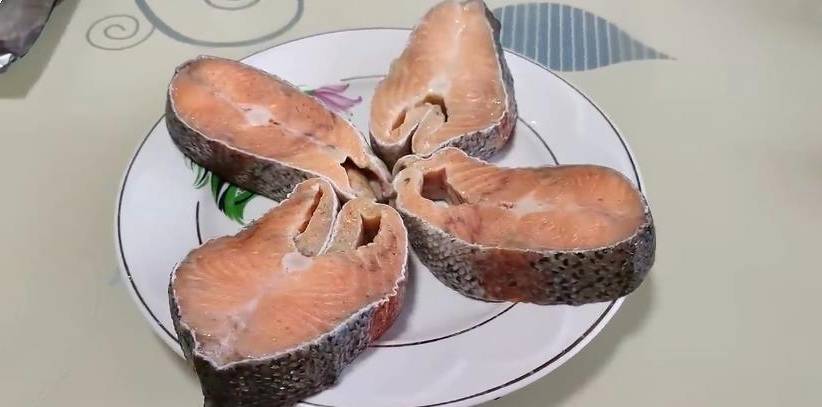 Радужная форель стейками в духовке