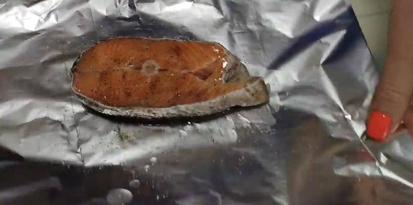 Радужная форель стейками в духовке