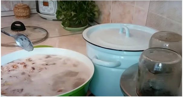 Маринад для маслят на 1 литр воды с уксусом
