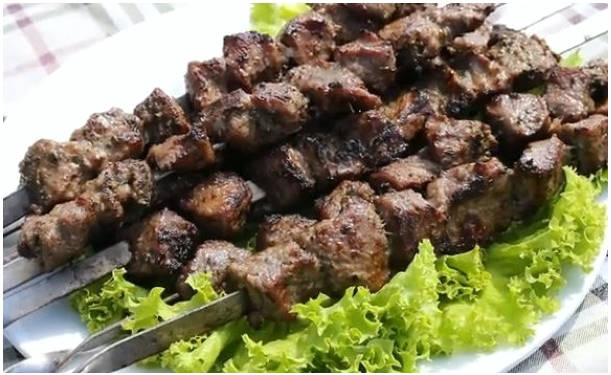 Классический шашлык из баранины по-кавказски