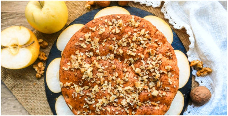 Шарлотка с яблоками и тыквой в духовке