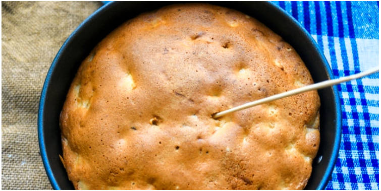 Шарлотка с яблоками и тыквой в духовке
